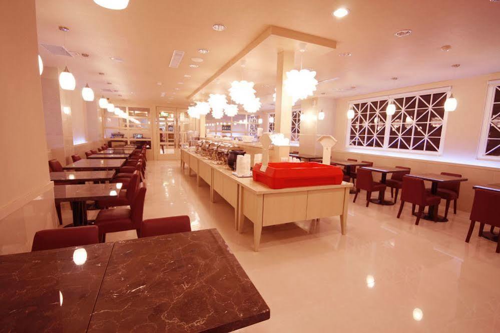 Royal Group Hotel Xiong Zhong Branch Гаосюн Екстер'єр фото